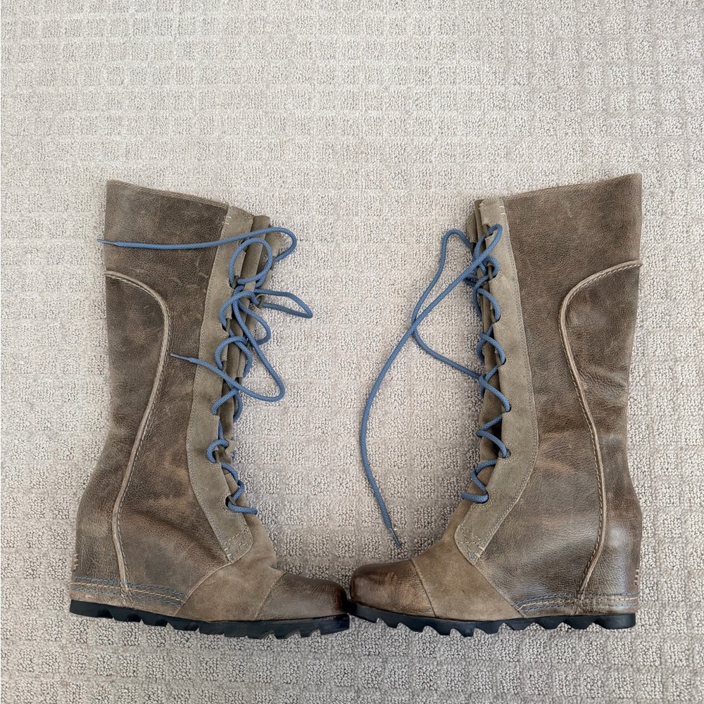 Sorel | Cate the Great Wedge Boot in Pebble - Picture 2 of 8